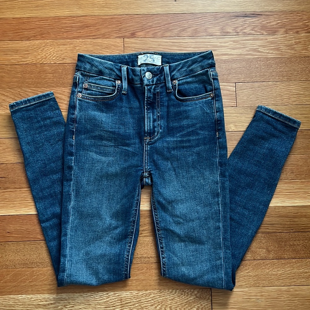 We The Free Free People High Rise Skinny Jeans Size 25